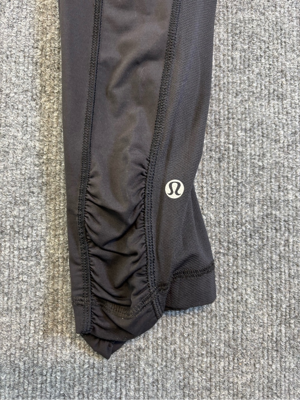 lululemon athletica Black Ruched-Hem Leggings - Picture 8 of 11
